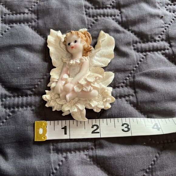 2 Vintage Refrigerator Magnets Baby Angels Cherubs Sparkle Resin - Picture 8 of 8